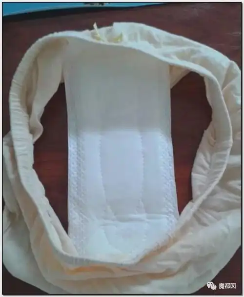 杭州小学月经提示牌意外让网友羞涩回忆初潮经历引发爆议