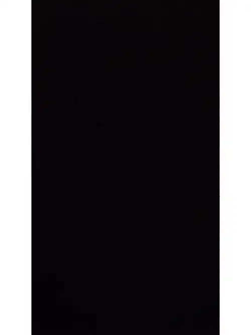 纯黑壁纸需要自截