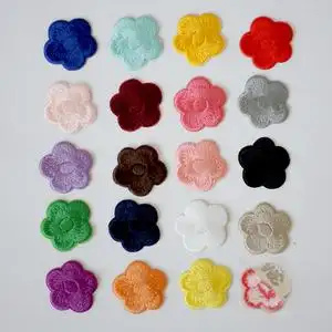 自粘小花朵刺绣布贴衣服裤子装饰贴修补小破洞贴花刺绣白色补丁贴