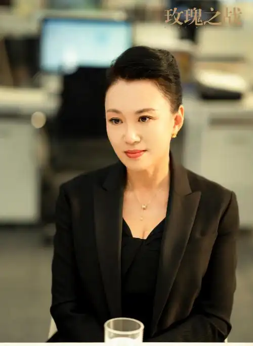 玫瑰之战:配角阵容比主演精彩!方旭十年女友出演,汤小米妈亮相