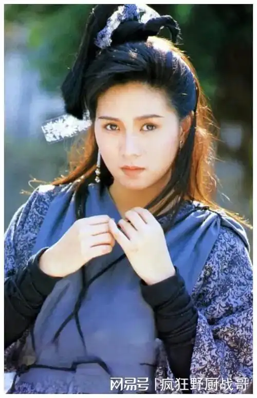 周星驰要娶的女人啥样每部影片都有她的影子罗天使罗慧娟