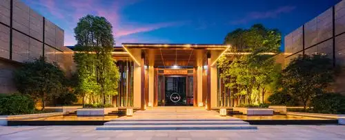 出售:双江景 首付40万 带精装13000起