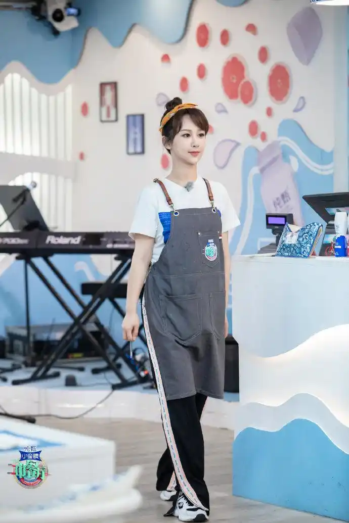 杨紫《中餐厅3》第12期剧照