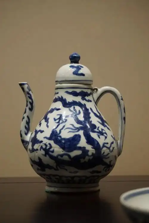 故宫博物院 明代御窑瓷器—景德镇御窑遗址出土与故宫博物院藏传世