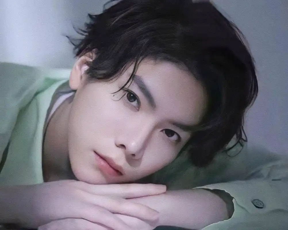 杨宇腾图片:又帅又欲