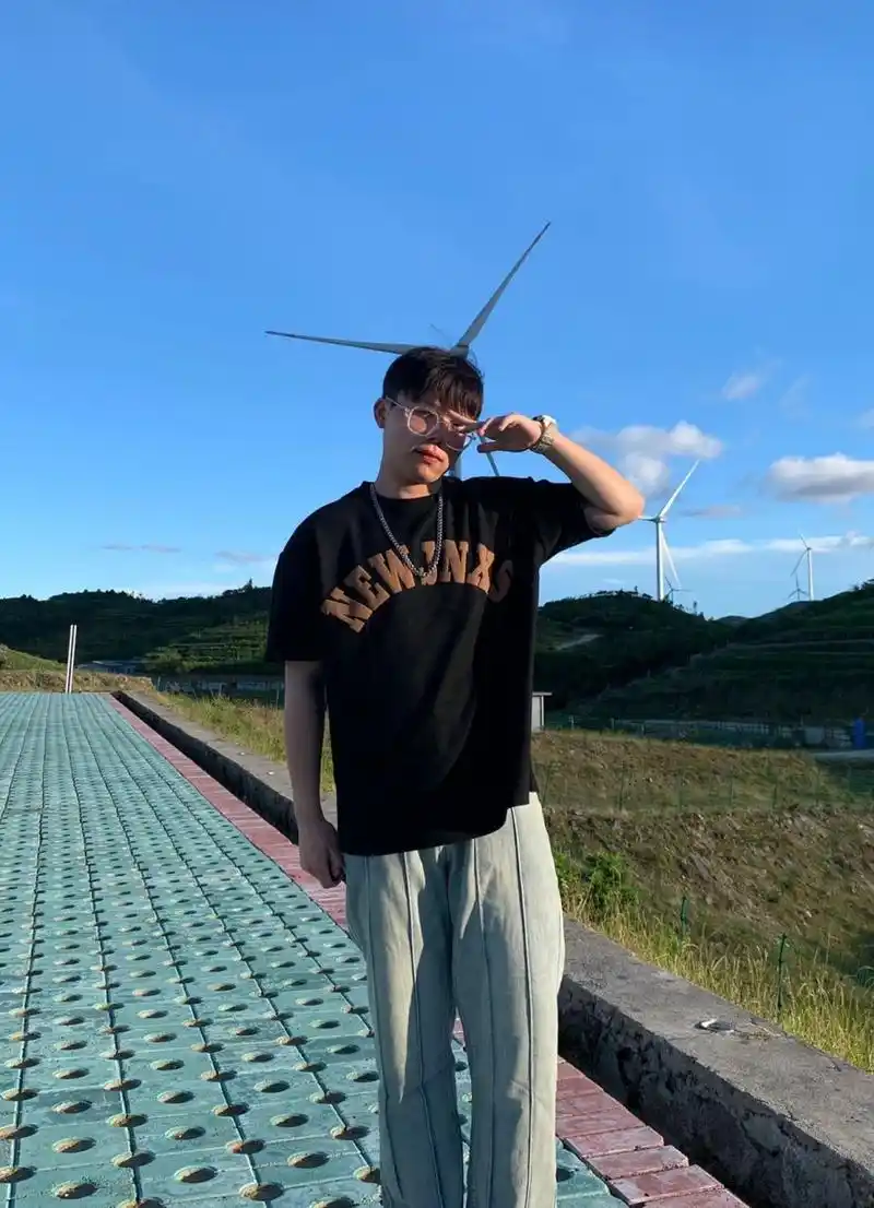 ootd|175cm150斤微胖男生夏季显瘦穿搭 哈哈哈哈哈哈 因为之前有宝子