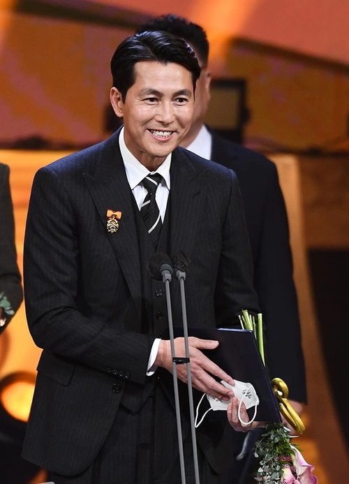 韩国知名男星郑雨盛高庚杓接连确诊新冠韩国娱乐圈拉响警报