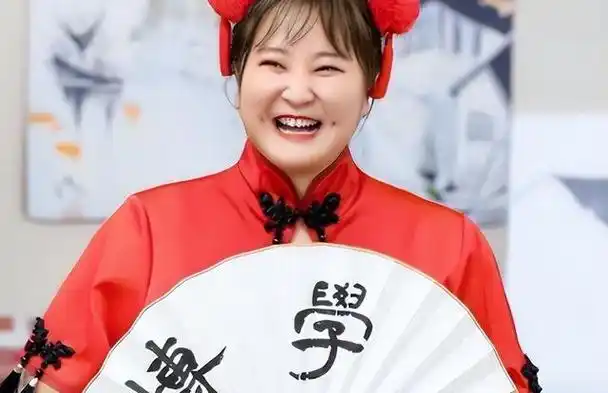 名利双收,"消失"的贾玲,已经在另一条大路上越走越远