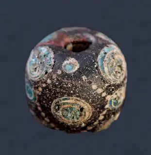 蜻蜓眼玻璃珠(湖南省文物考古研究所藏)蜻蜓的复眼大