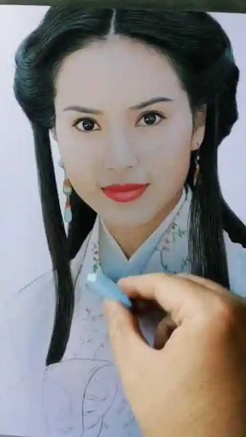 李若彤饰演的王语嫣