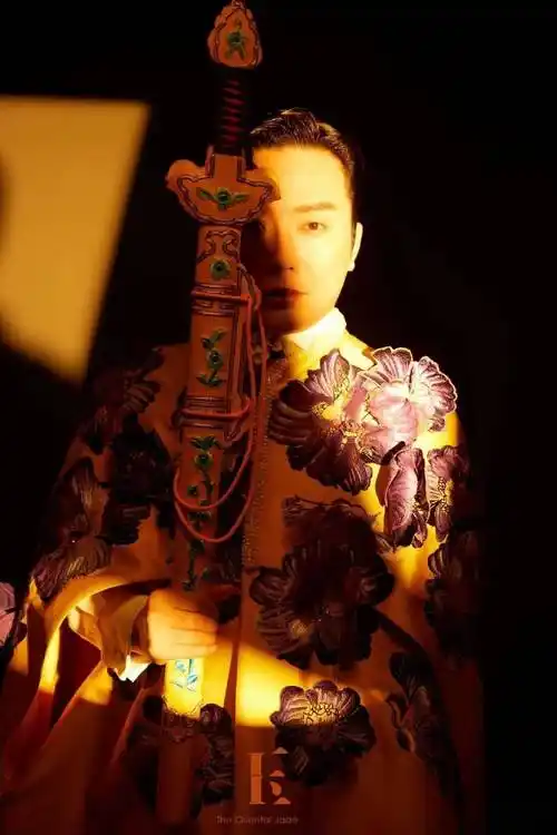 李玉刚戏剧艺术大片释出用光影诠释新国风