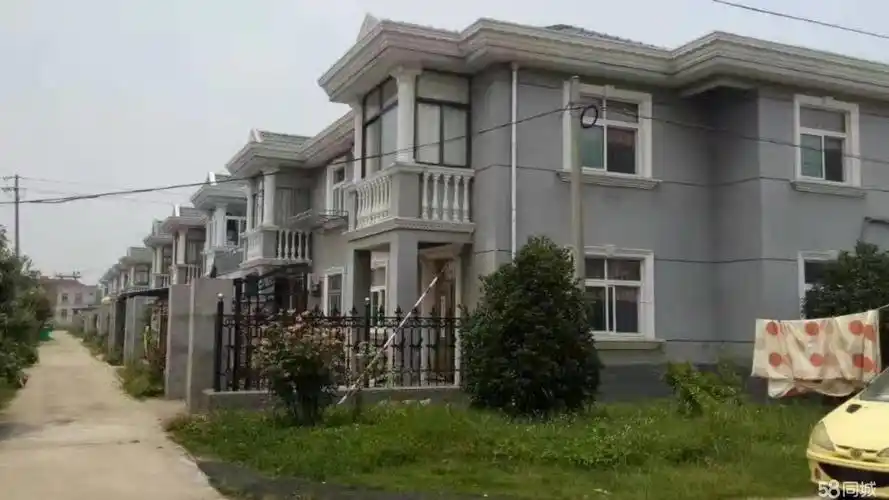 出售新丰裕南别墅区5室2厅2卫173平米的别墅