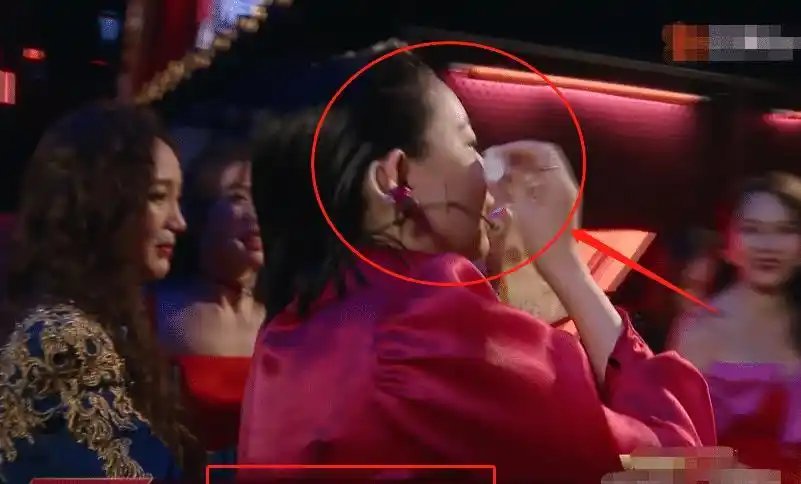 原创浪姐五公结束李斯丹妮喜提第一抱纸痛哭孟佳提问承包笑点