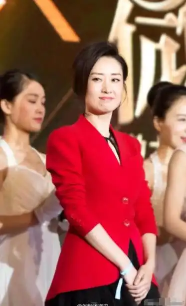 伪装者播出9年演员现状差距已拉开真红还是假红一目了然