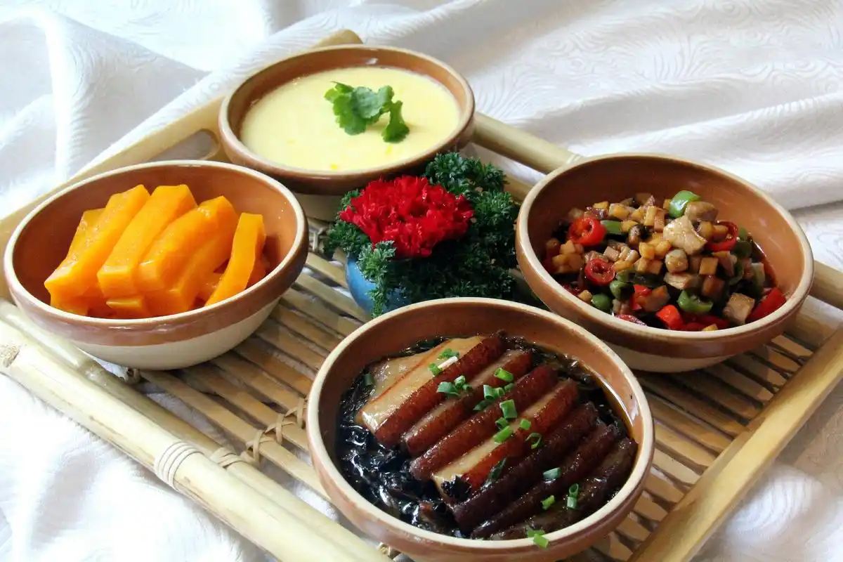 品味经典徽菜,梦回烟雨徽州 ——武汉万达嘉华酒店徽菜美食节正式开启