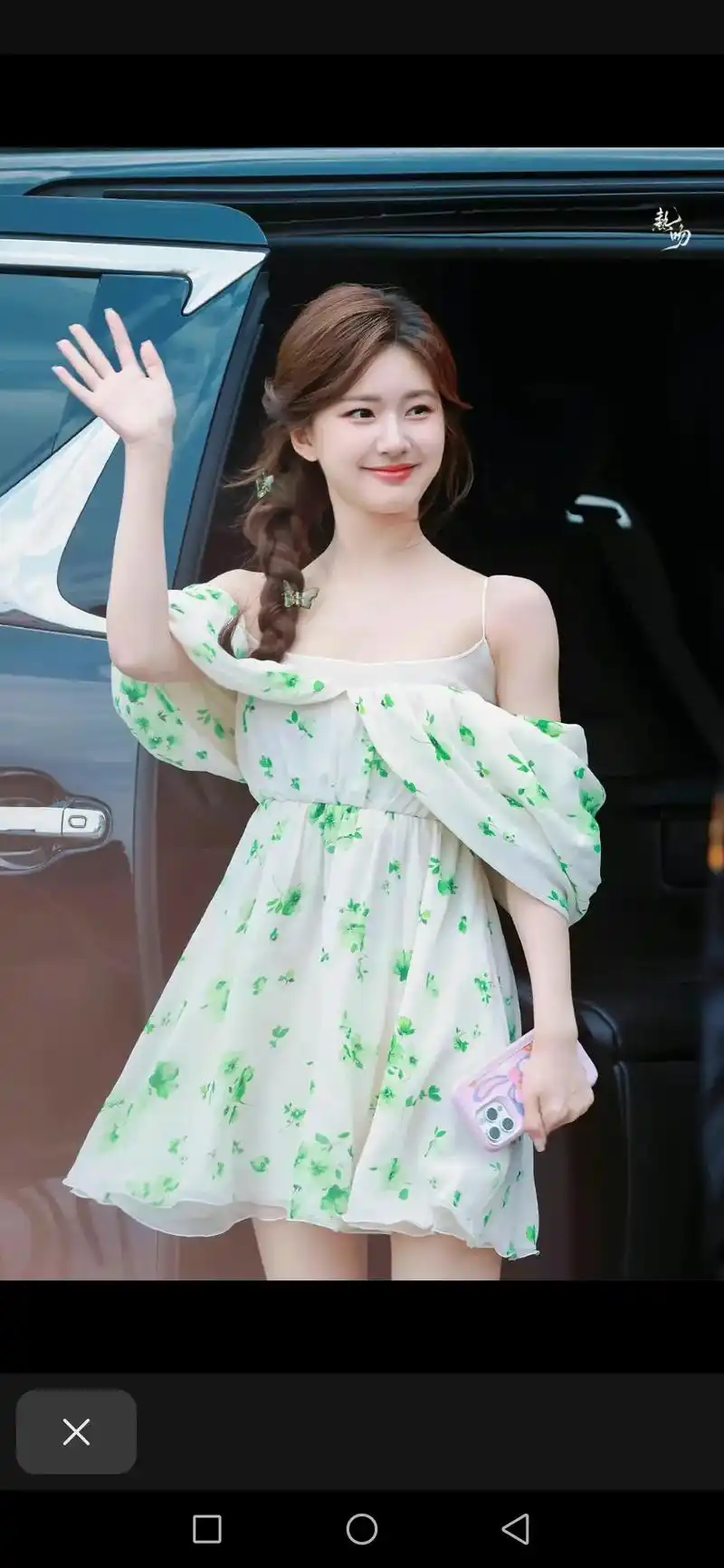 赵露思抹胸露背蝴蝶白裙 #全网笑容最治愈女孩 #赵露思高清 - 抖音