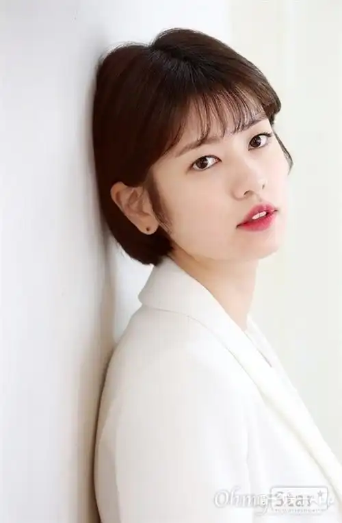 娱乐 好久不见 - 正文 橘子君真的觉得她短发更有气质.