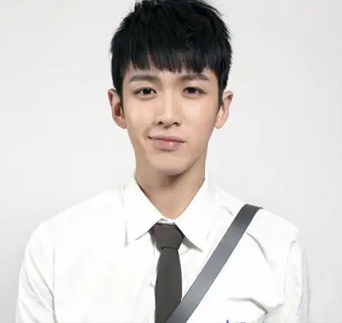 图小时代3柯震东剧照帅气迷人杨幂领衔美女团来袭