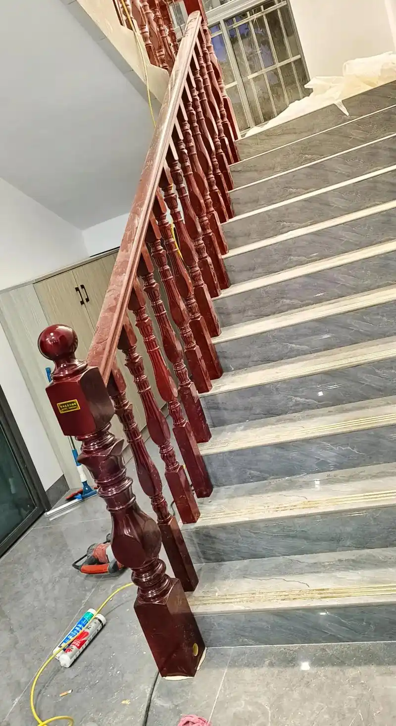 白橡木八角款#实木楼梯扶手 #楼梯扶手最新款式自建房 #农村 - 抖音