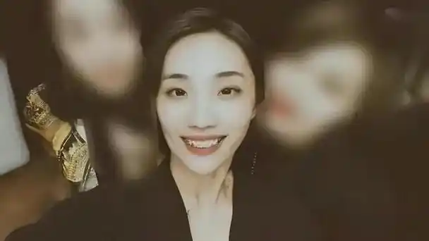 胡歌妻子《繁花》当群演引争议,被吐槽配不上胡歌,历任前女友也被扒