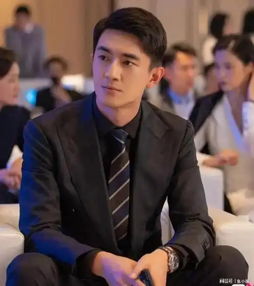 更多细节被扒|陈冰|恋情|林更新|黄宗泽|胡歌老婆_网易订阅