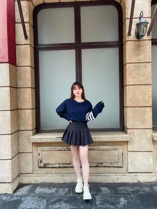 每日穿搭  #155cm女生穿搭  #日常穿搭  学院风简约穿搭 搭配老爹鞋