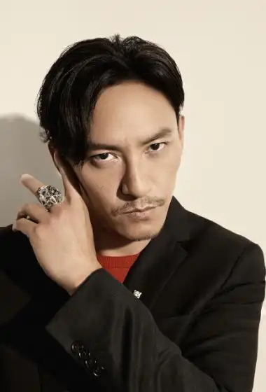 张震野性气息帅气写真79