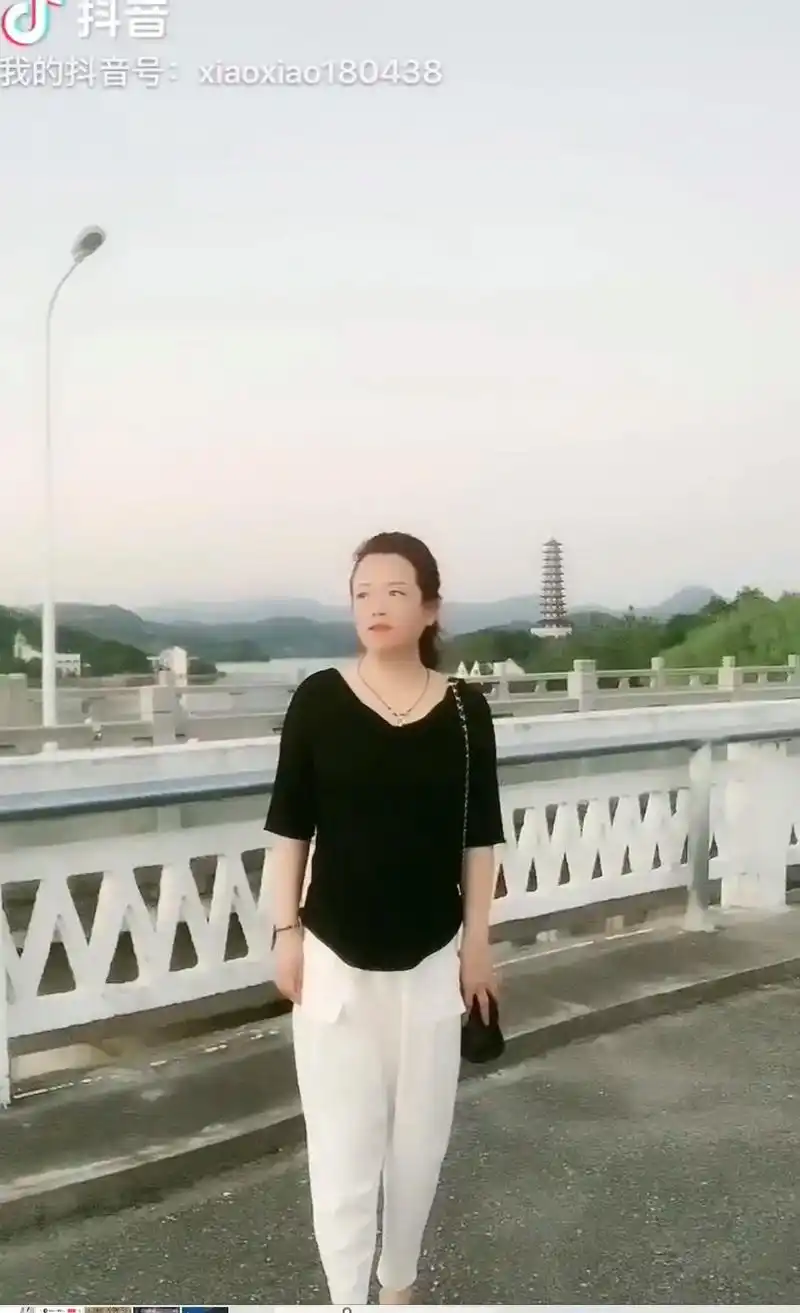 我们不再是从前,#陈雅#时间会告诉我们,简单地喜欢最长远, - 抖音