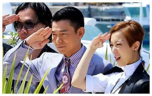 刘德华:亚洲娱乐传奇如何保持长盛不衰?_表演_演艺_音乐