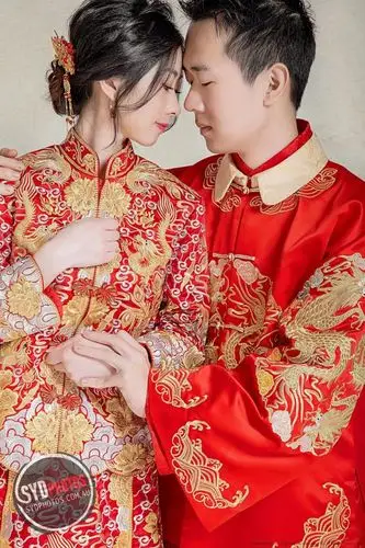 明星结婚都少不了的中式风格的婚纱照你还不抓紧安排上
