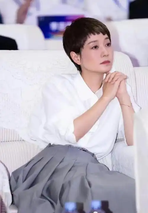 森林北出局!新疆文旅官方账号宣布,马伊琍成为新疆旅游新任大使