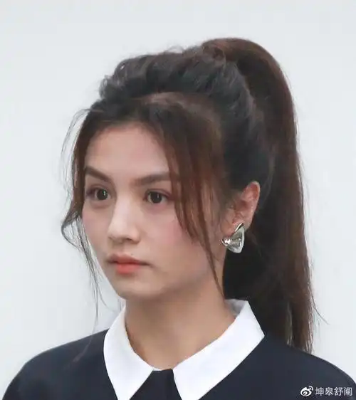 演员春夏纵然长相有太多的不完美架不住她的眼睛长得好