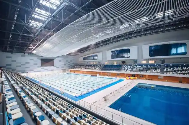 来宁波奥体中心游泳馆,让你透体清凉,畅游一夏!