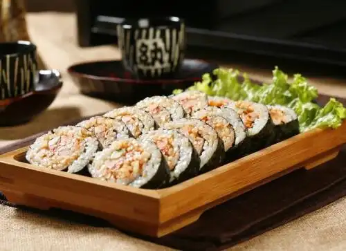 寿司,饭团,紫菜包饭有什么区别?