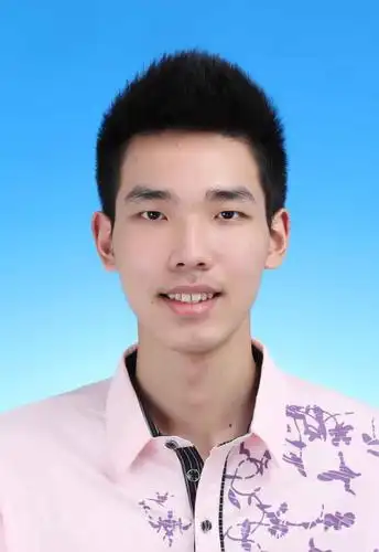 上海家教-在校大二学生家教-黄浦 斜土路家教 高三那个暑假拍的证件照