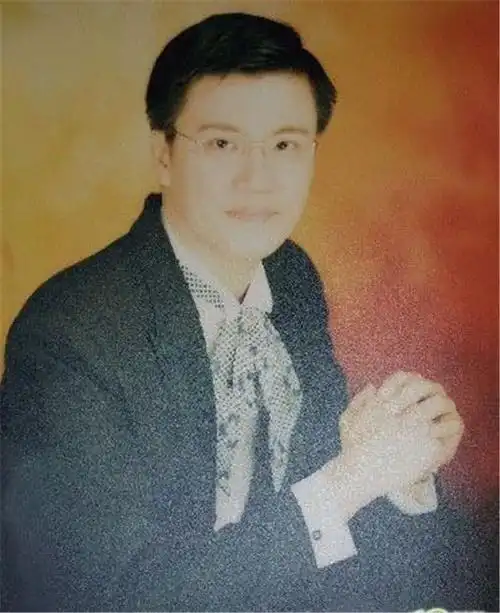 网曝张柏芝三胎生父是台湾富商苏致远本尊澄清只是朋友