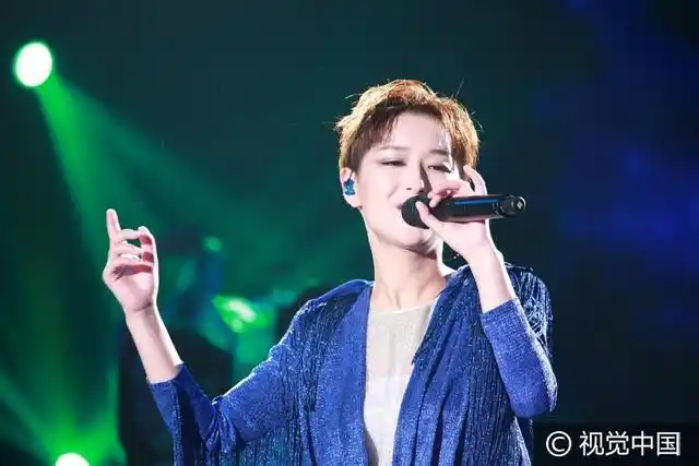 2016超级女声全国总决赛第九场晋级赛(5进4)8月27日晚在长沙举行,王金