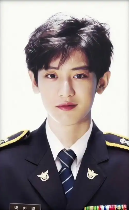 exo成员朴灿烈入伍