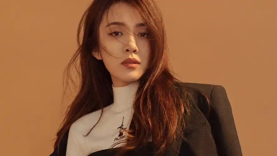 王晓晨明星明星风尚壁纸2