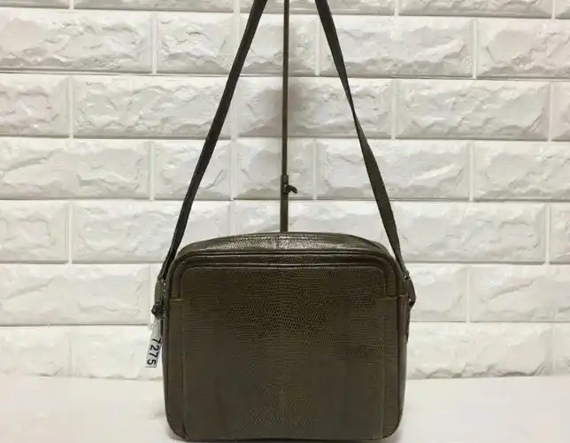 hamano日本滨野蜥蜴皮单肩包瑕疵特价350