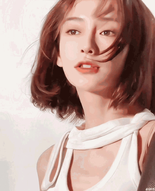 angelababy短发怼脸花絮视频##angelababy机车短发造型##杨颖win眄