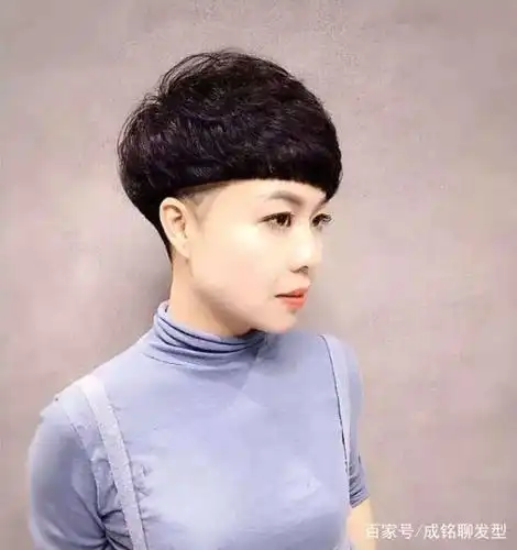 10款胖脸女生适合发型