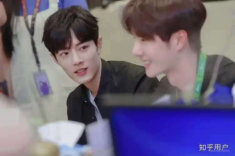 cp粉和wf各自的心态是怎样的?