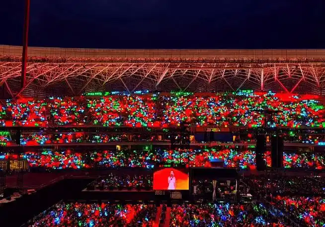 蓝海绿海红海97987815#大家好我们是tfboys