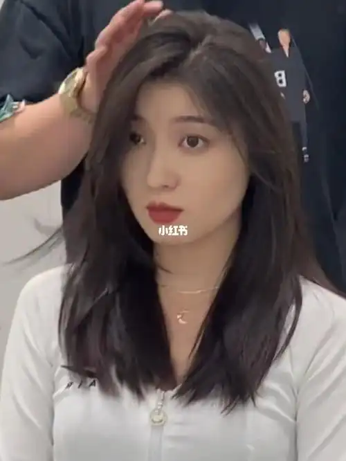 非常适合方圆脸长脸女生不会踩雷的中长发