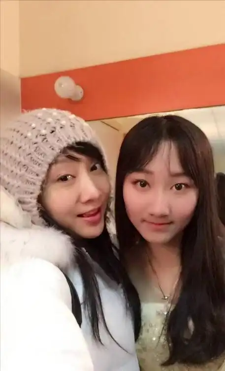 云飞前妻高玥:老公成名后和她离婚,如今带着女儿有了新生活|朱迅