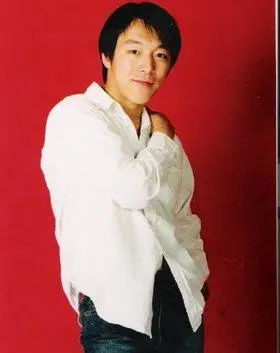 黄渤年轻照有多帅,王源曾惊叹:像周星驰!黄渤:后来变"丑"因