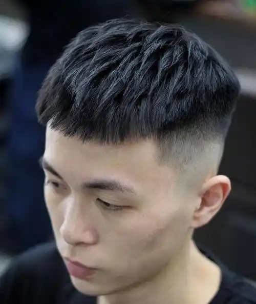 原创男人年过40岁发型总选不好这三种造型帅气不油腻简单好看