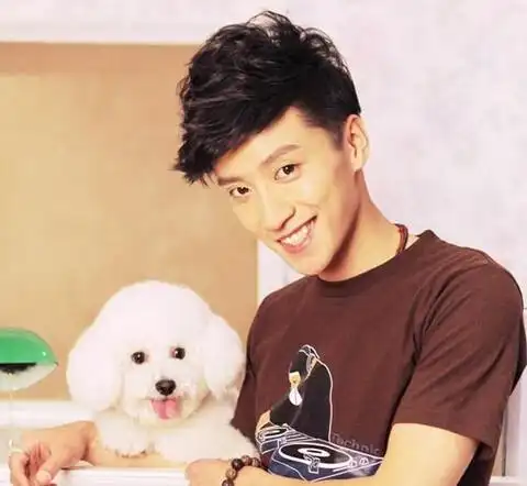 【图】乔任梁身高体重揭秘 与女友许薇恋爱细节曝光