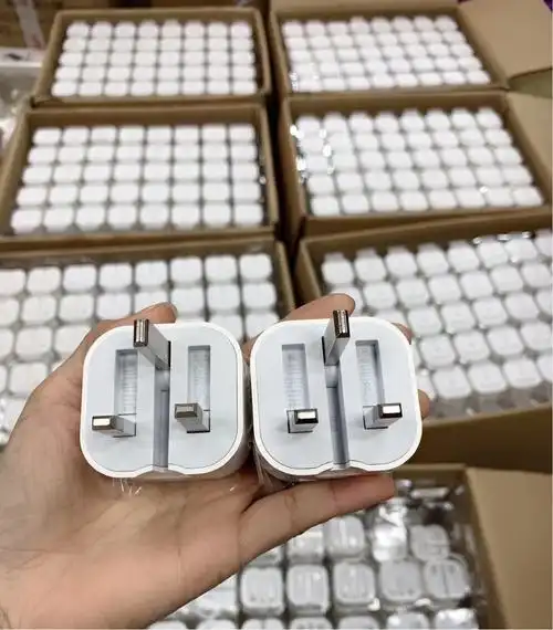 适用20w英规港版快充充电器iphone1211proipadpro英规快充头